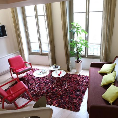 Apartamento Beautiful Duplex In The Center Of París Exterior foto