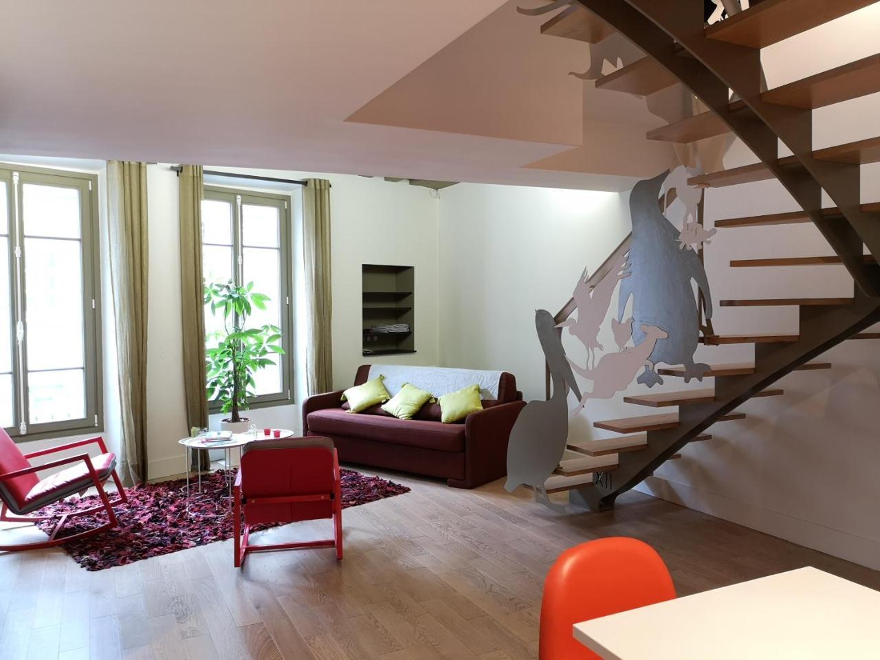 Apartamento Beautiful Duplex In The Center Of París Exterior foto