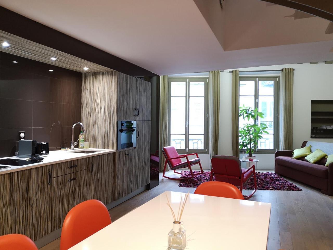 Apartamento Beautiful Duplex In The Center Of París Exterior foto